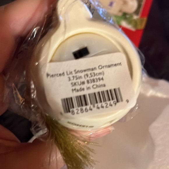 LENOX Color changing lit Snowman Ornament Only at Macy’s 3.375 inches - New - Picture 13 of 14